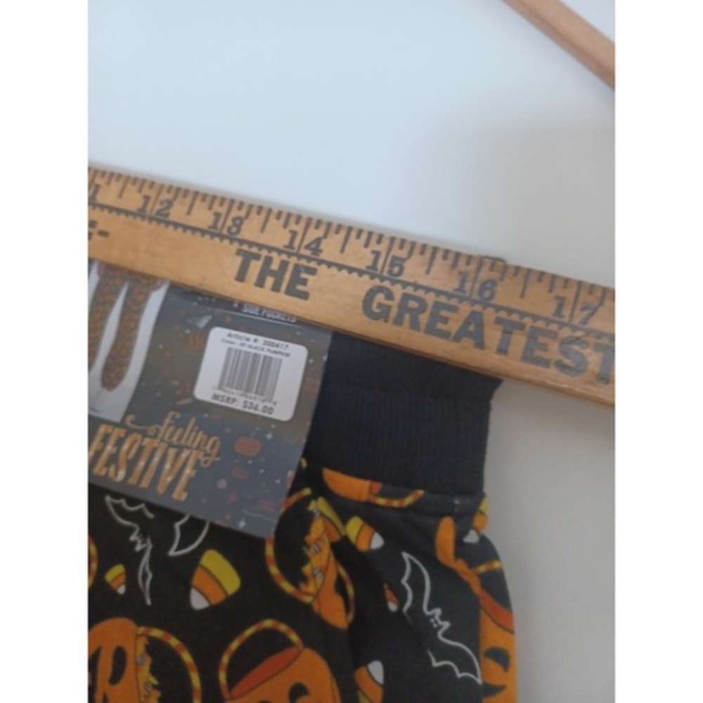 Feeling Festive Halloween Pumpkins Candy Corn Drawstring Pajama Pants‎ Large NWT - Picture 3 of 6